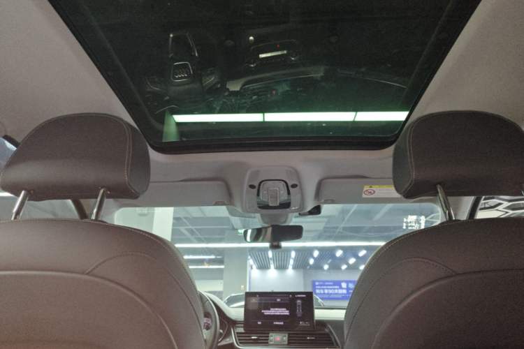 Used Audi Q5L 2021 45 TFSI Luxury Dynamic Edition Headliner