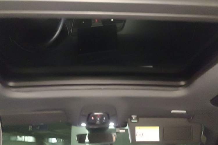 Used Audi Q5L 2021 45 TFSI Luxury Dynamic Edition Headliner