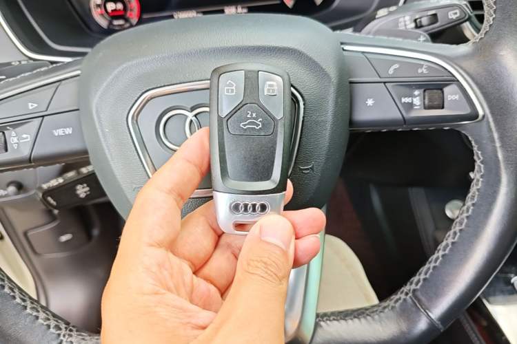 Used Audi Q5L 2021 40 TFSI Luxury Dynamic Edition Interior 1
