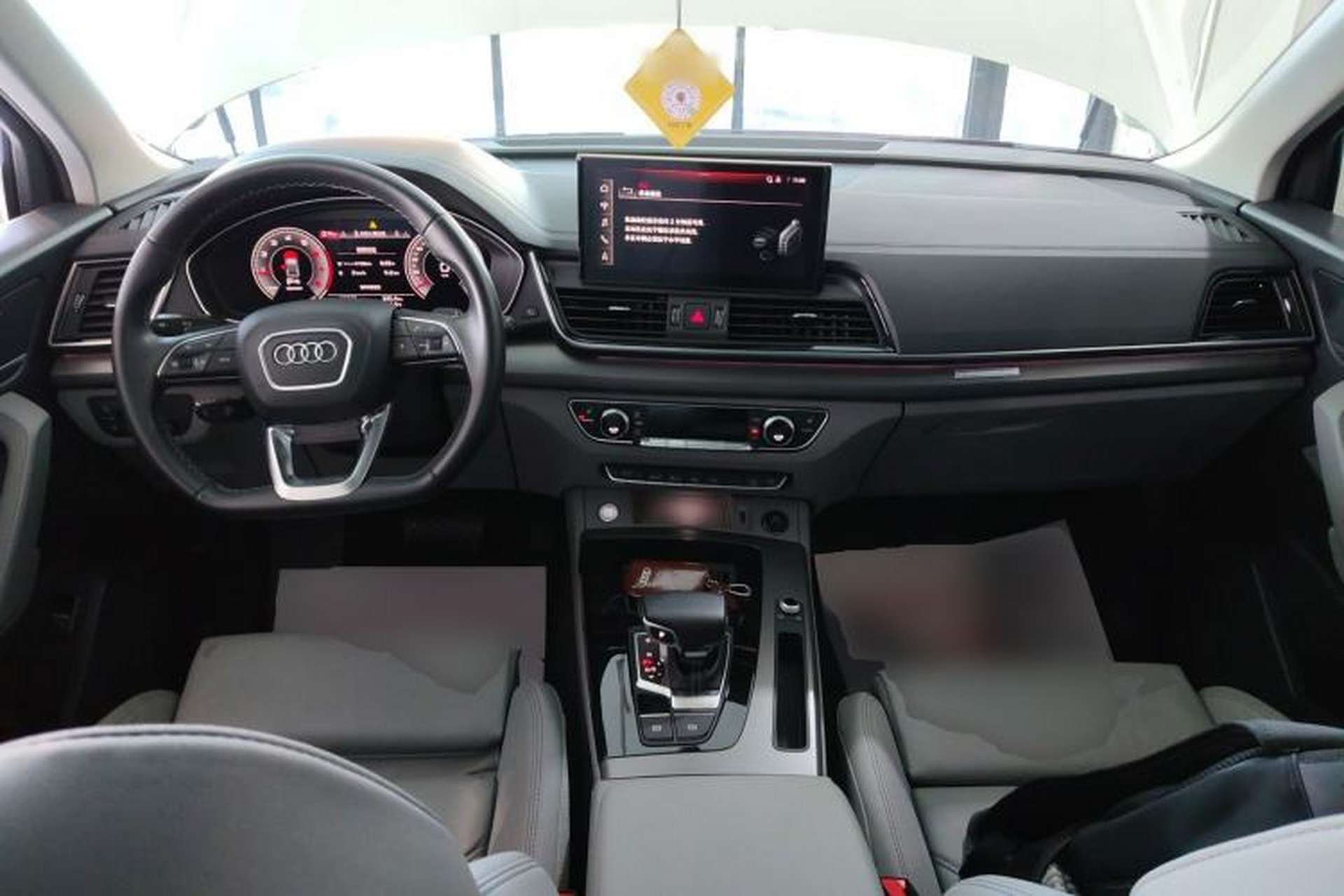 Used Audi Q5L 2021 40 TFSI Luxury Dynamic Edition Interior 2