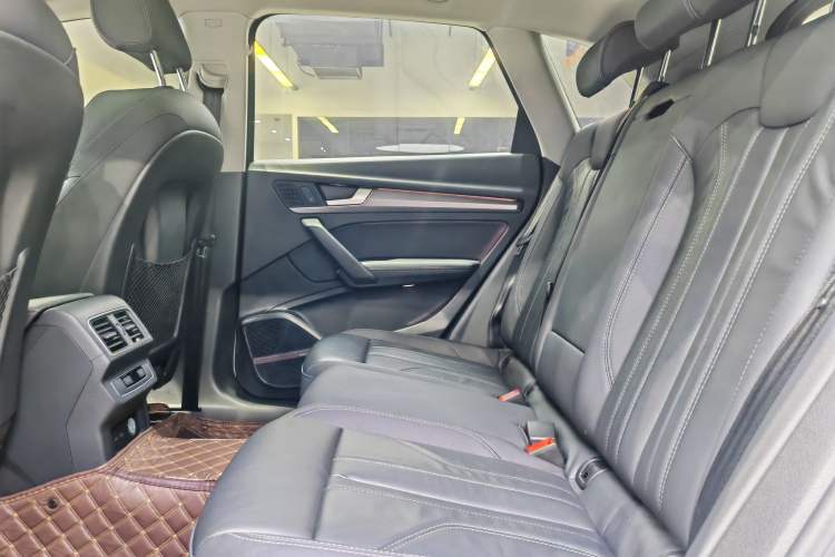 Used Audi Q5L 2021 45 TFSI Luxury Dynamic Edition Interior 3