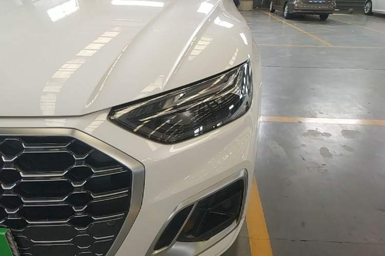 Used Audi Q5L 2021 40 TFSI Luxury Dynamic Edition Left Front Headlight