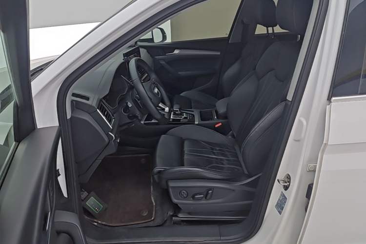 Used Audi Q5L 2021 40 TFSI Fashion Dynamic Model Left Front Seat