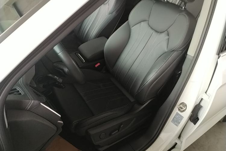 Used Audi Q5L 2021 40 TFSI Luxury Dynamic Edition Left Front Seat