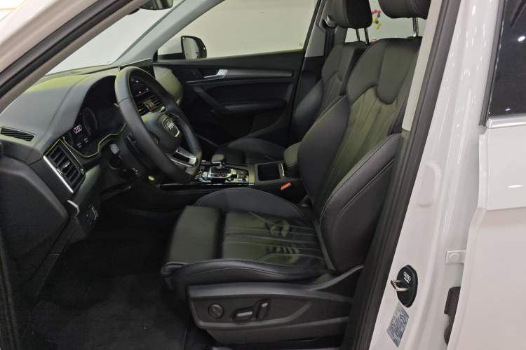 Used Audi Q5L 2021 40 TFSI Luxury Dynamic Edition Left Front Seat