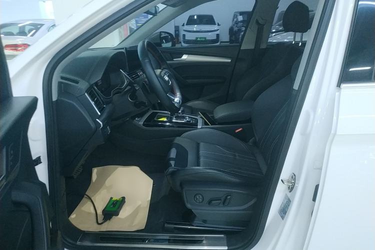 Used Audi Q5L 2021 40 TFSI Fashion Dynamic Model Left Front Seat