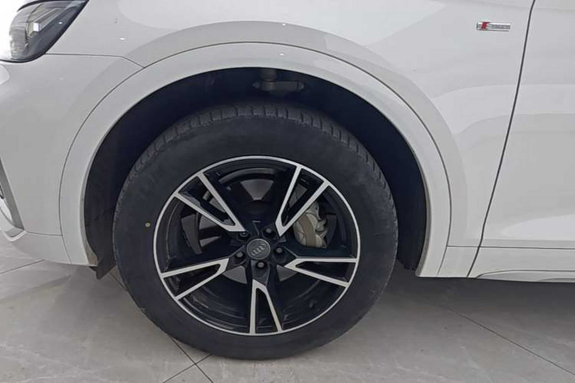 Used Audi Q5L 2021 40 TFSI Fashion Dynamic Model Left Front Wheel Hub