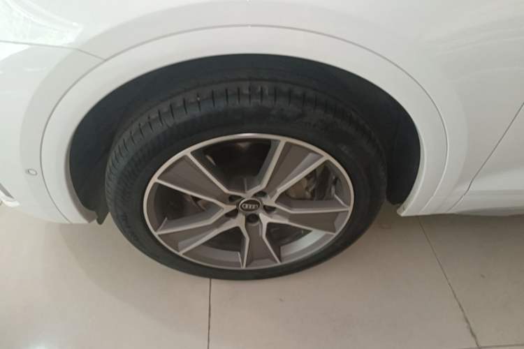 Used Audi Q5L 2021 45 TFSI Luxury Dynamic Edition Left Front Wheel Hub