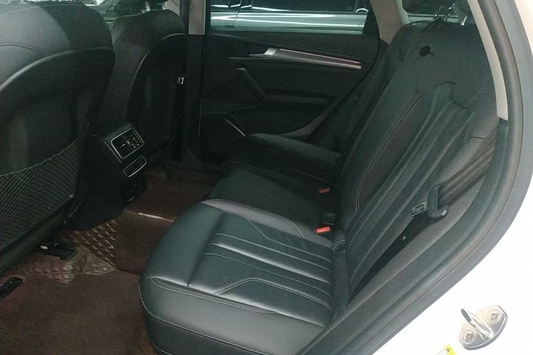 Used Audi Q5L 2021 45 TFSI Luxury Dynamic Edition Left Rear Seat