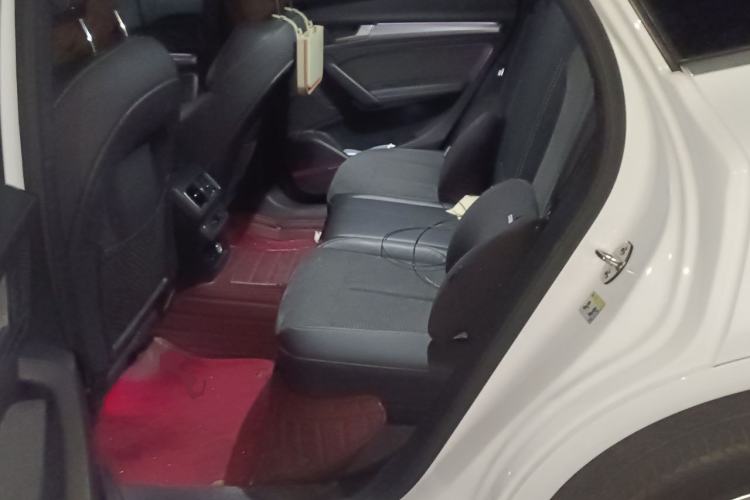 Used Audi Q5L 2021 45 TFSI Luxury Dynamic Edition Left Rear Seat