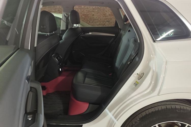 Used Audi Q5L 2021 40 TFSI Fashion Dynamic Model Left Rear Seat