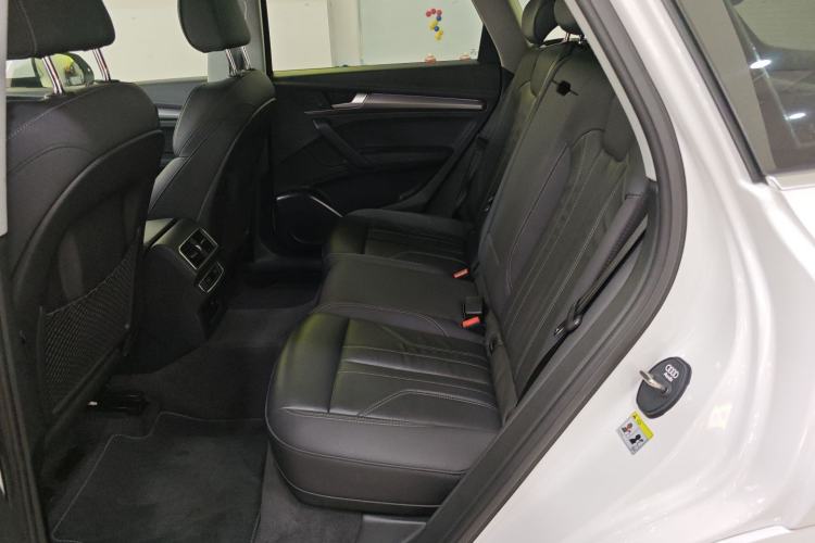 Used Audi Q5L 2021 40 TFSI Luxury Dynamic Edition Left Rear Seat