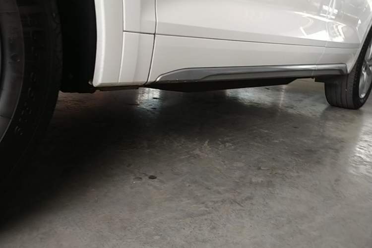 Used Audi Q5L 2021 40 TFSI Luxury Dynamic Edition Left Side Sill