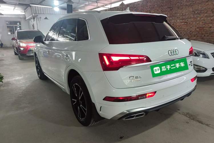 Used Audi Q5L 2021 40 TFSI Fashion Dynamic Model Rear Left 45 Deg
