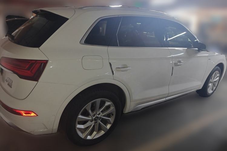 Used Audi Q5L 2021 40 TFSI Luxury Dynamic Edition Rear Right 45 Deg