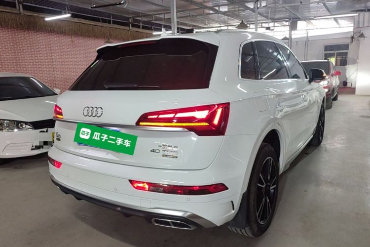 Used Audi Q5L 2021 40 TFSI Fashion Dynamic Model Rear Right 45 Deg