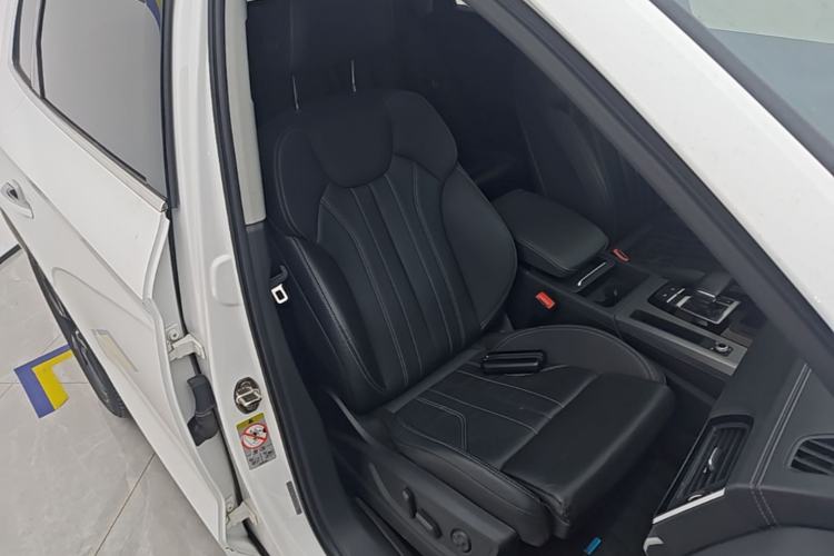 Used Audi Q5L 2021 40 TFSI Fashion Dynamic Model Right Front Seat
