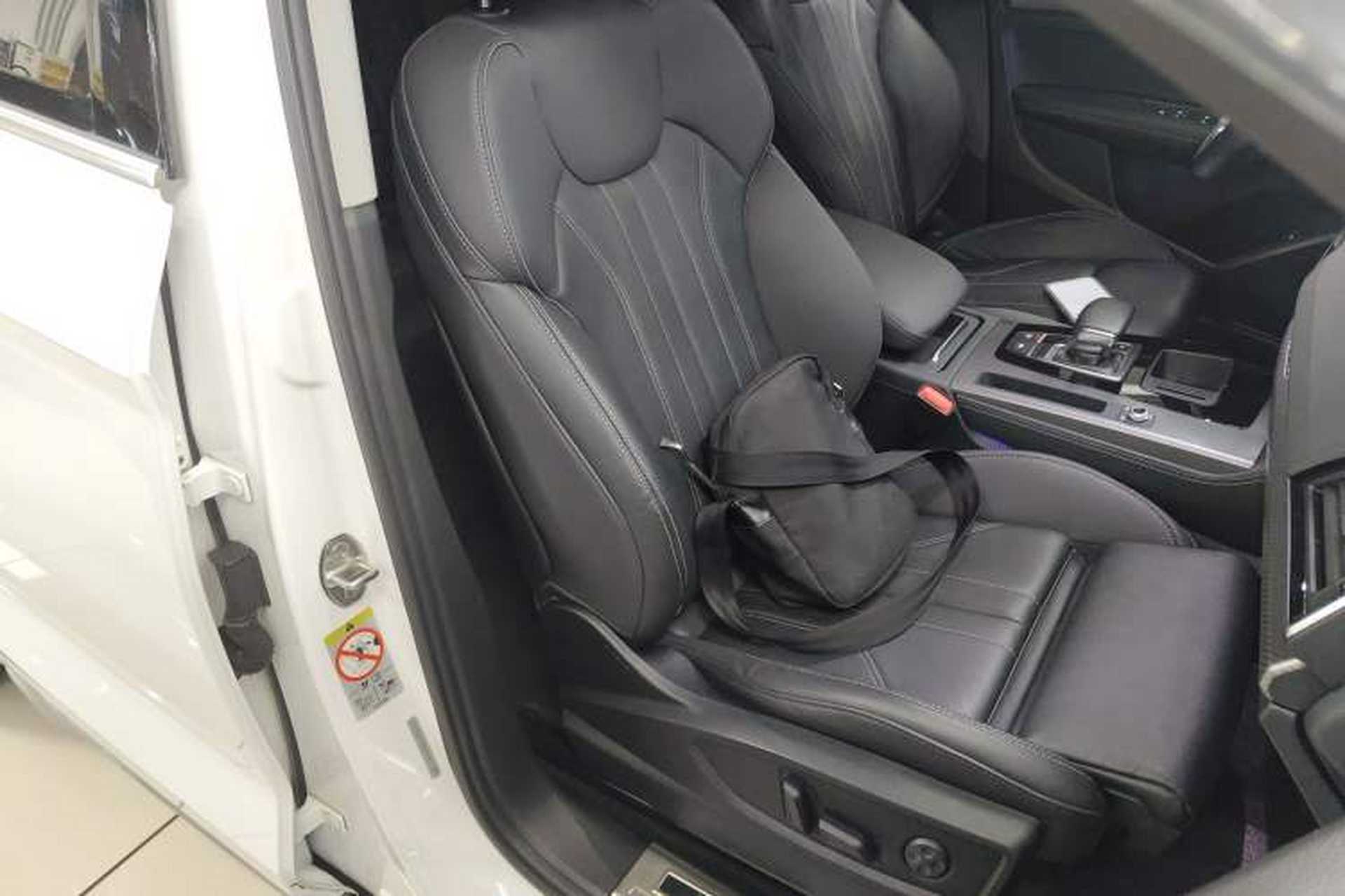 Used Audi Q5L 2021 40 TFSI Luxury Dynamic Edition Right Front Seat