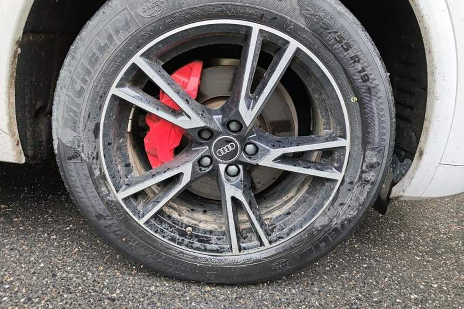 Used Audi Q5L 2021 40 TFSI Fashion Dynamic Model Right Front Wheel Hub