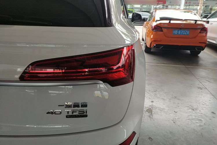 Used Audi Q5L 2021 40 TFSI Luxury Dynamic Edition Right Rear Taillight