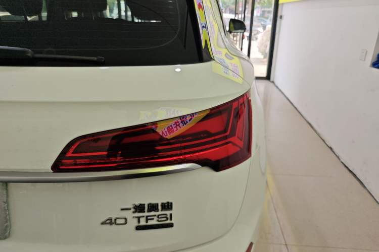 Used Audi Q5L 2021 40 TFSI Luxury Dynamic Edition Right Rear Taillight