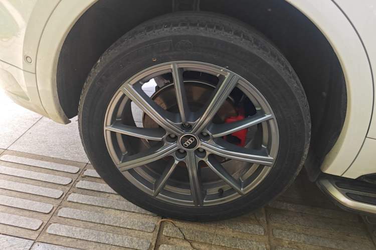 Used Audi Q5L 2021 45 TFSI Prestige Dynamic Edition Right Rear Wheel Hub