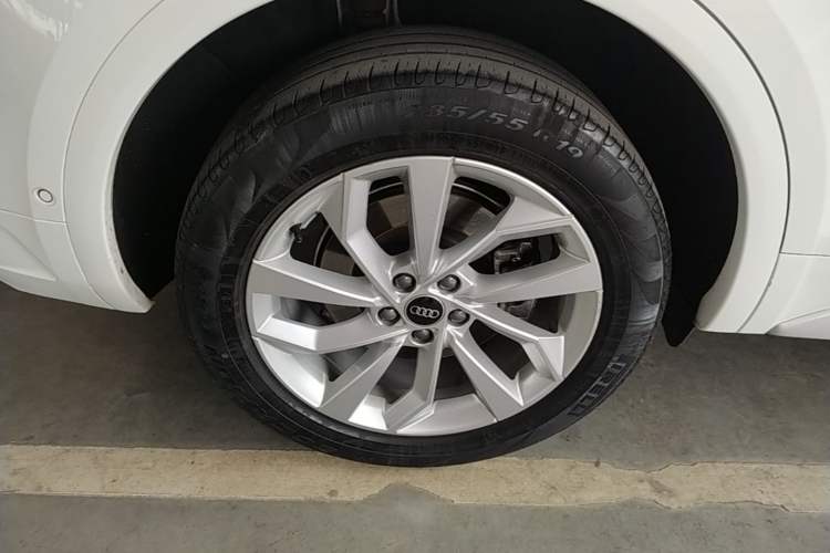 Used Audi Q5L 2021 40 TFSI Luxury Dynamic Edition Right Rear Wheel Hub