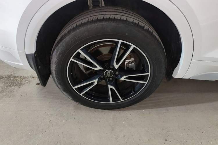 Used Audi Q5L 2021 40 TFSI Fashion Dynamic Model Right Rear Wheel Hub