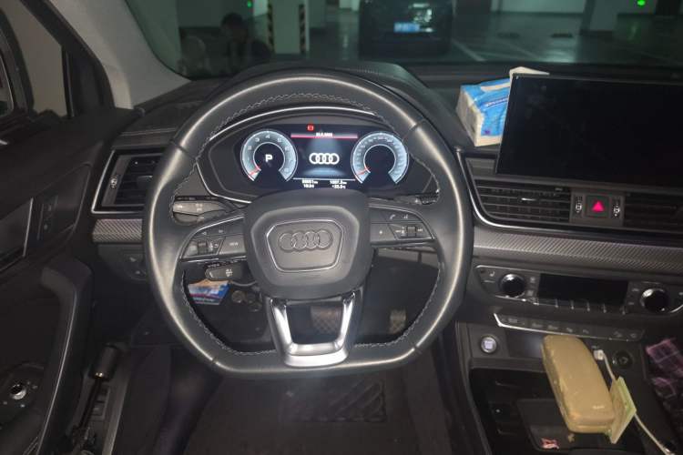Used Audi Q5L 2021 40 TFSI Luxury Dynamic Edition Steering Wheel