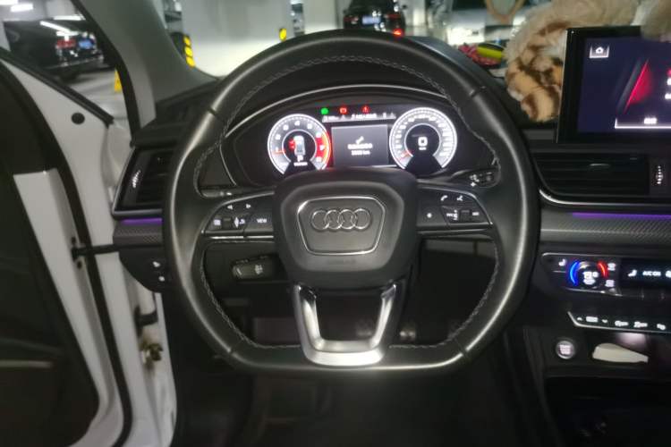 Used Audi Q5L 2021 40 TFSI Luxury Dynamic Edition Steering Wheel