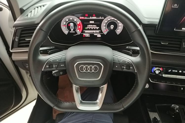 Used Audi Q5L 2021 40 TFSI Luxury Dynamic Edition Steering Wheel