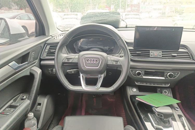 Used Audi Q5L 2021 40 TFSI Fashion Dynamic Model Steering Wheel