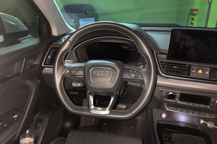 Used Audi Q5L 2021 40 TFSI Luxury Dynamic Edition Steering Wheel