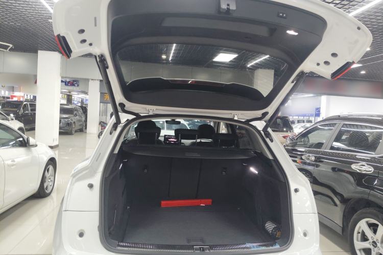 Used Audi Q5L 2021 40 TFSI Luxury Dynamic Edition Trunk