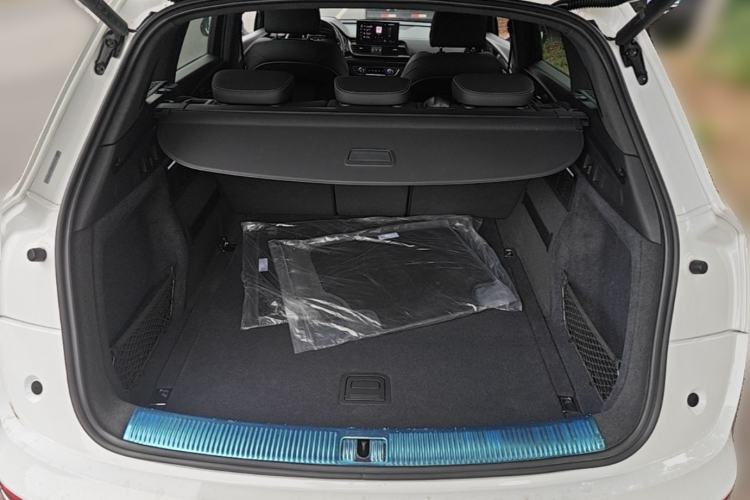 Used Audi Q5L 2021 45 TFSI Luxury Dynamic Edition Trunk