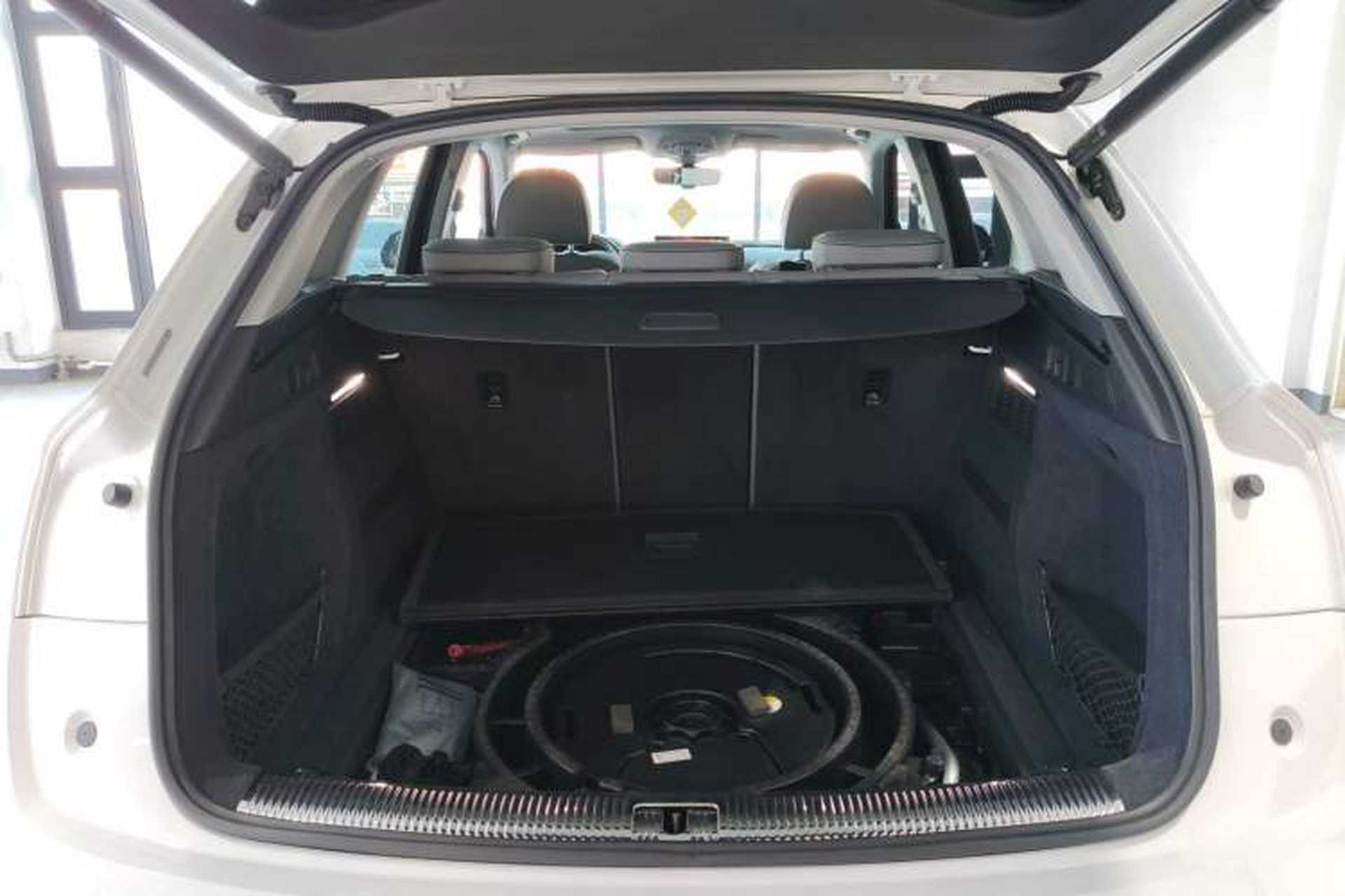 Used Audi Q5L 2021 40 TFSI Luxury Dynamic Edition Trunk