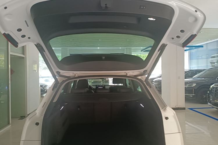 Used Audi Q5L 2021 45 TFSI Luxury Dynamic Edition Trunk