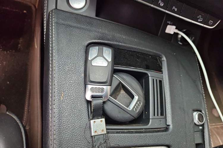 Used Audi Q5L 2021 45 TFSI Prestige Dynamic Edition Vehicle Key