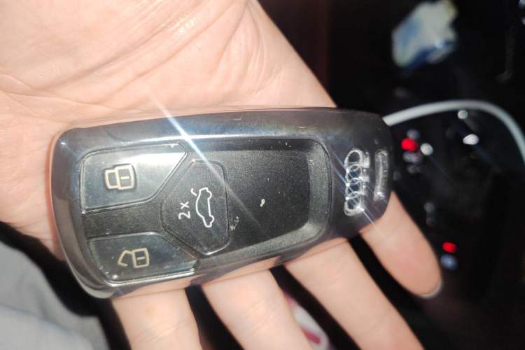 Used Audi Q5L 2021 45 TFSI Luxury Dynamic Edition Vehicle Key