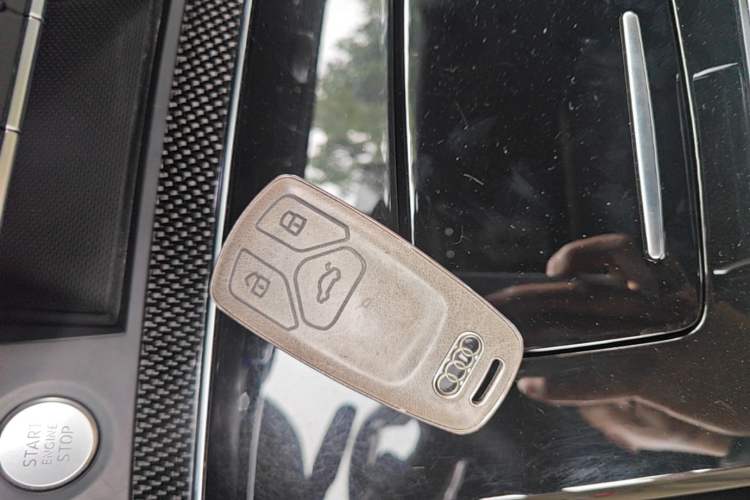 Used Audi Q5L 2021 45 TFSI Luxury Dynamic Edition Vehicle Key