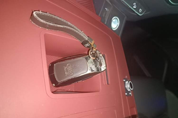 Used Audi Q5L 2021 45 TFSI Luxury Dynamic Edition Vehicle Key
