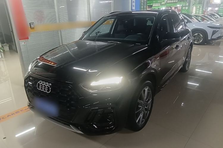 Used Audi Q5L 2022 40T Luxury Dynamic Model Guazi used car, China used car export, Used car for sale, Used cars, Cheapest cars for sale