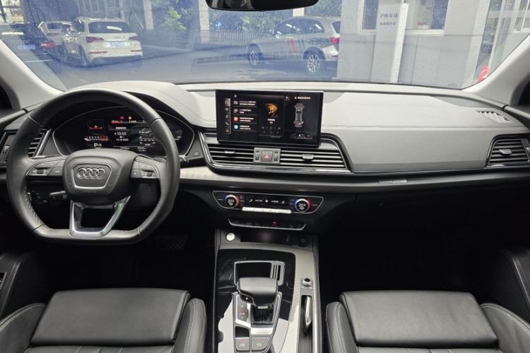 Used Audi Q5L 2022 40T Luxury Dynamic Model Audio And AC Panel