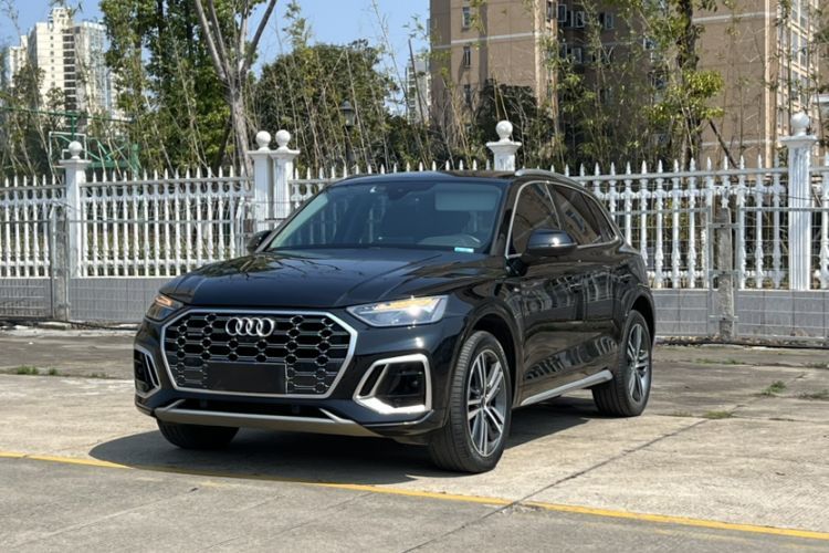 Used Audi Q5L 2022 Updated 40T Luxury Dynamic Edition Guazi used car, China used car export, Used car for sale, Used cars, Cheapest cars for sale