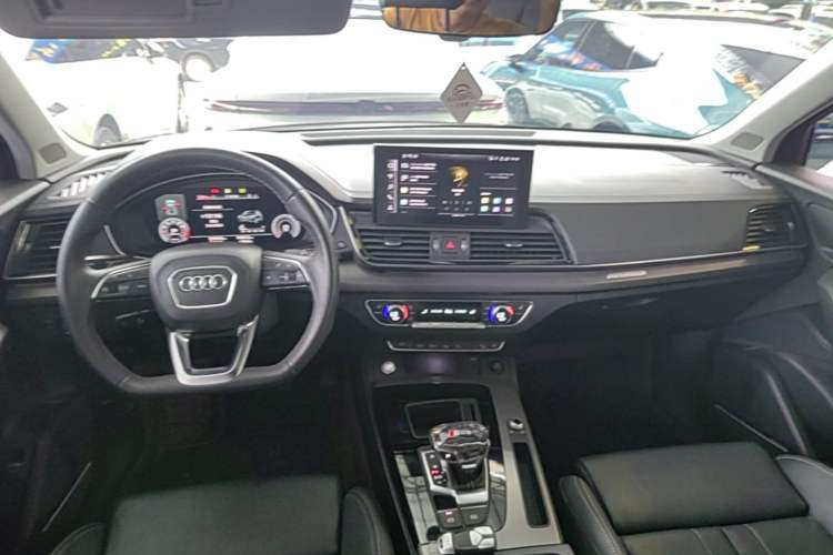 Used Audi Q5L 2022 45T Luxury Dynamic Model Center Console