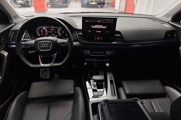 Used Audi Q5L 2022 Updated 45T Luxury Dynamic Version Center Console