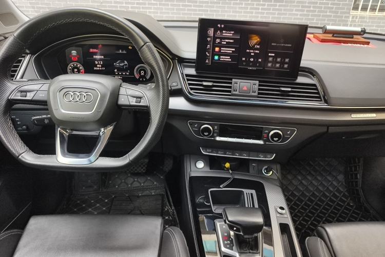 Used Audi Q5L 2022 45T Luxury Dynamic Model Center Console