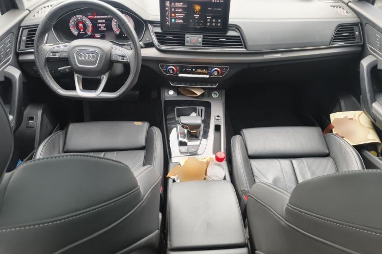 Used Audi Q5L 2022 45T Luxury Dynamic Model Center Console