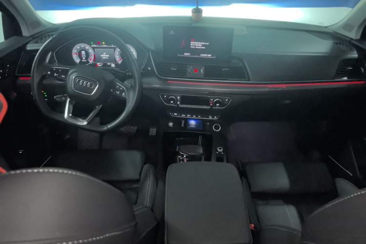 Used Audi Q5L 2022 Updated 45T Luxury Dynamic Version Center Console