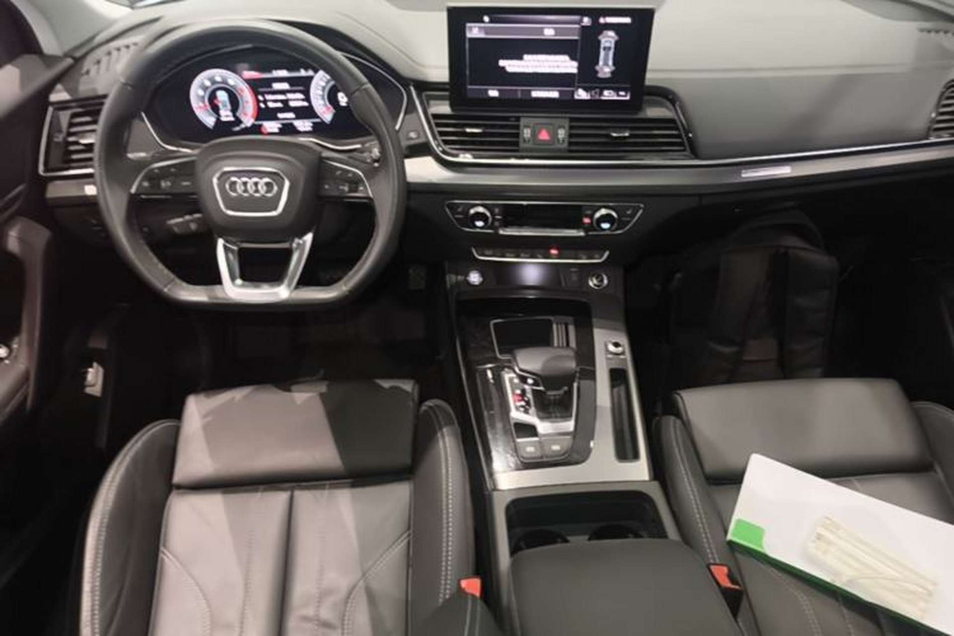 Used Audi Q5L 2022 Updated 40T Luxury Dynamic Edition Center Console